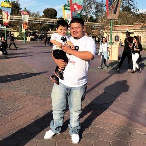 Meet your Posher, Manuel